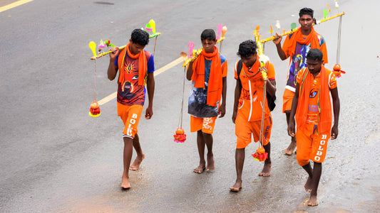 Kanwar Yatra — Devotees carrying Ganga water — DivineRoots